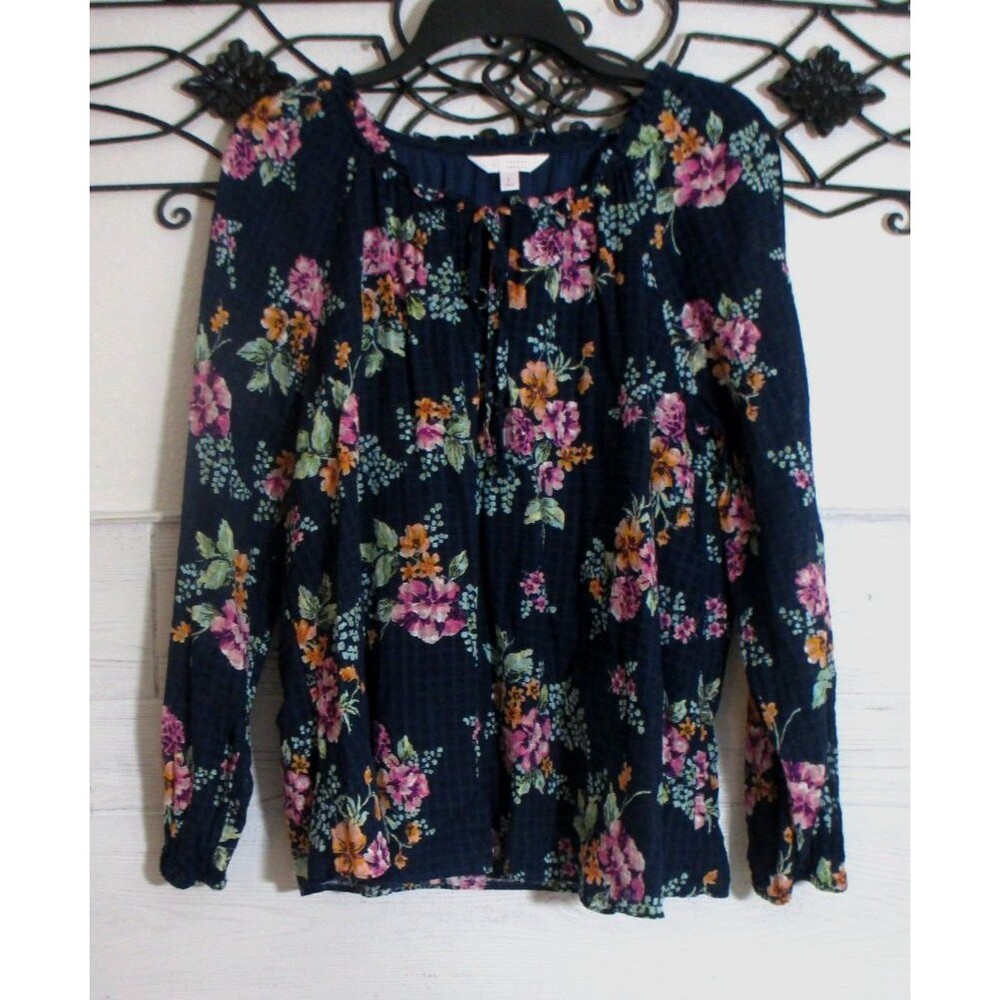 LC Lauren Conrad Beautiful Top Women's Size L Blue Floral Long Sleeve